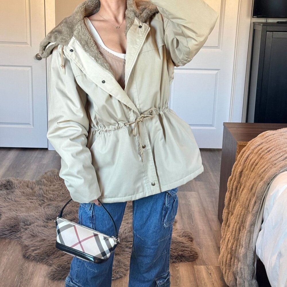 Vintage Campus Sherpa Lined Winter Coat Beige Zip Hood USA Made Winter Sz 48/XL